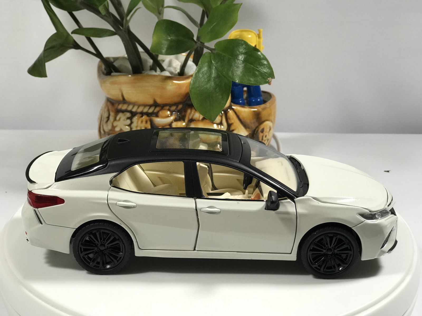 Toyota Camry 2021 chính thức ra mắt tại Nhật Bản với giá từ 33200 USD